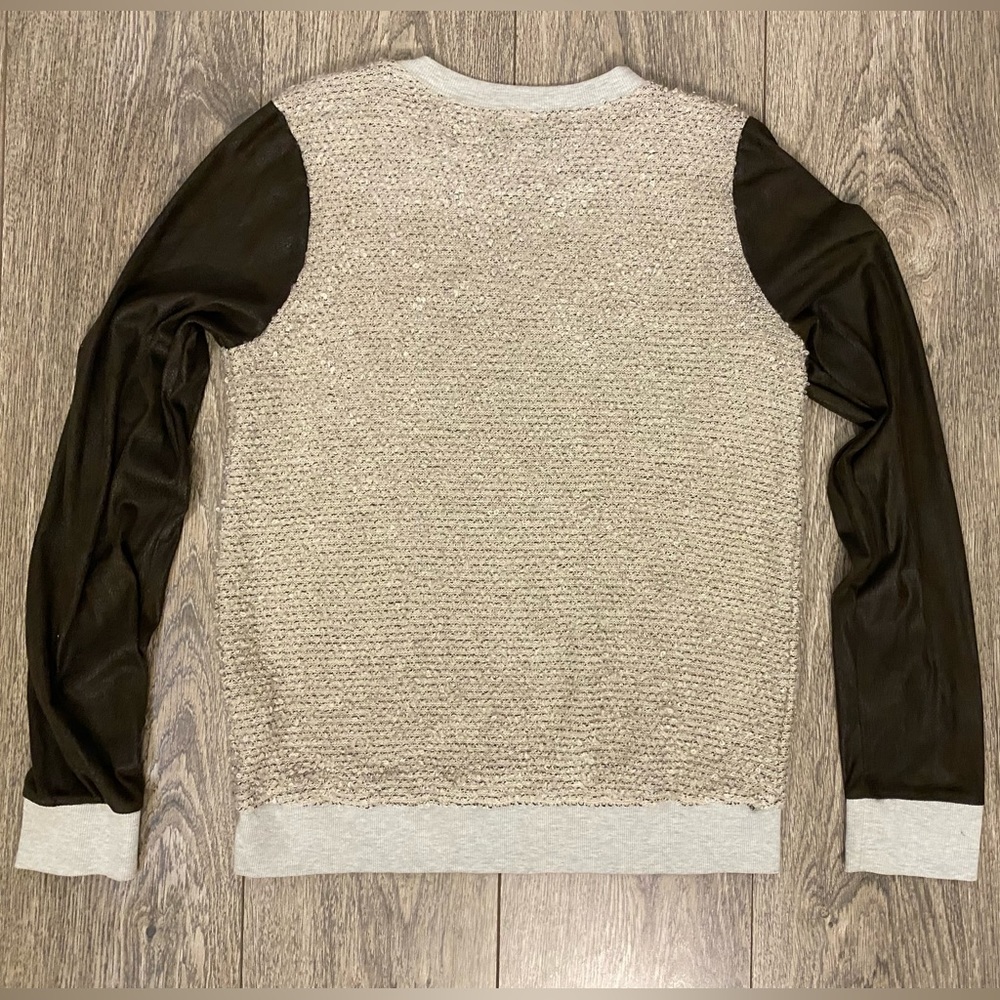 Long Sleeve Top - Picture 4 of 4